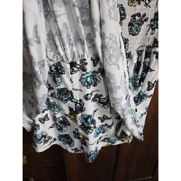 Luv Betsy by Betsy Johnson Smocked Romper size Large. - Picture 4 of 7